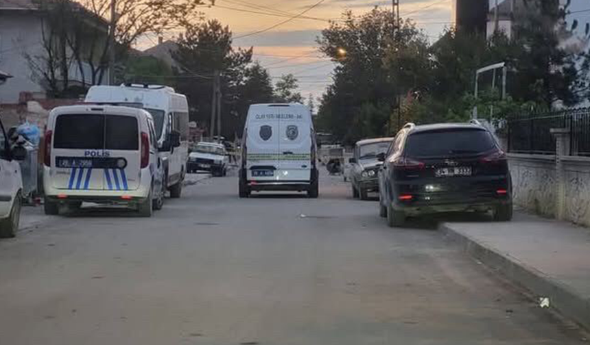 Eskişehir'de Komşular Arasında Çıkan Kavga Kanlı Bitti!