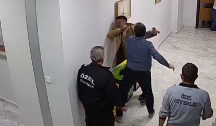 Eskişehir'de Personeli Darbeden Hastane Müdürü Açığa Alındı!