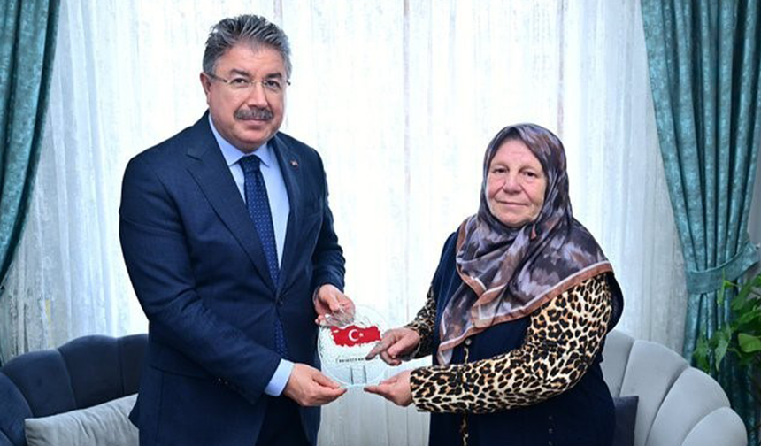 Vali Yılmaz’dan Kıbrıs Gazisi Tınmaz’ın Ailesine Anlamlı Ziyaret!