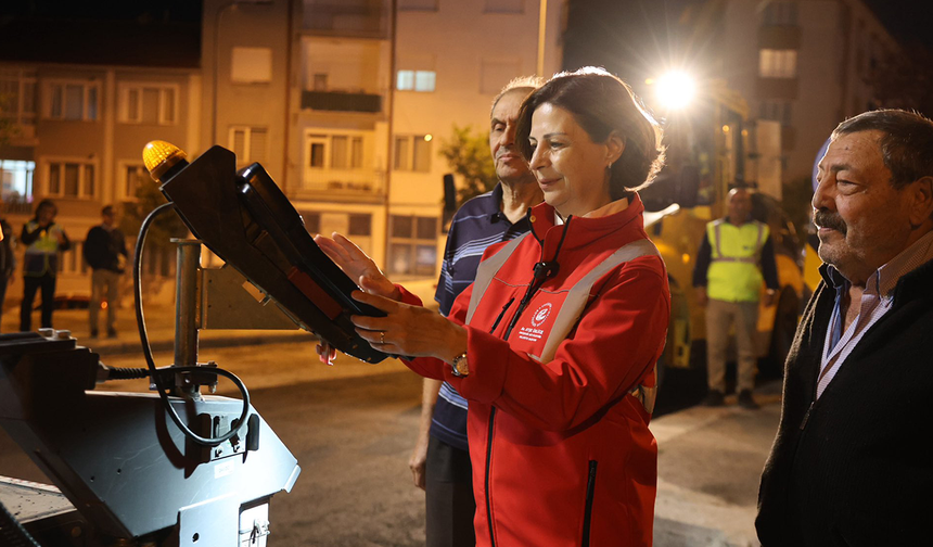 Başkan Ayşe Ünlüce Gece Mesaisinde Ekipleri Yalnız Bırakmadı