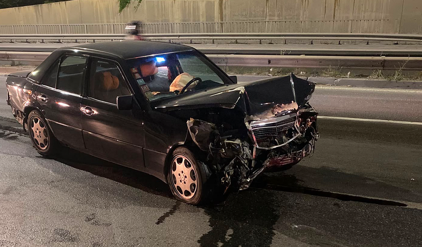 Eskişehir Çevre Yolunda Korkutan Kaza! 1 Yaralı