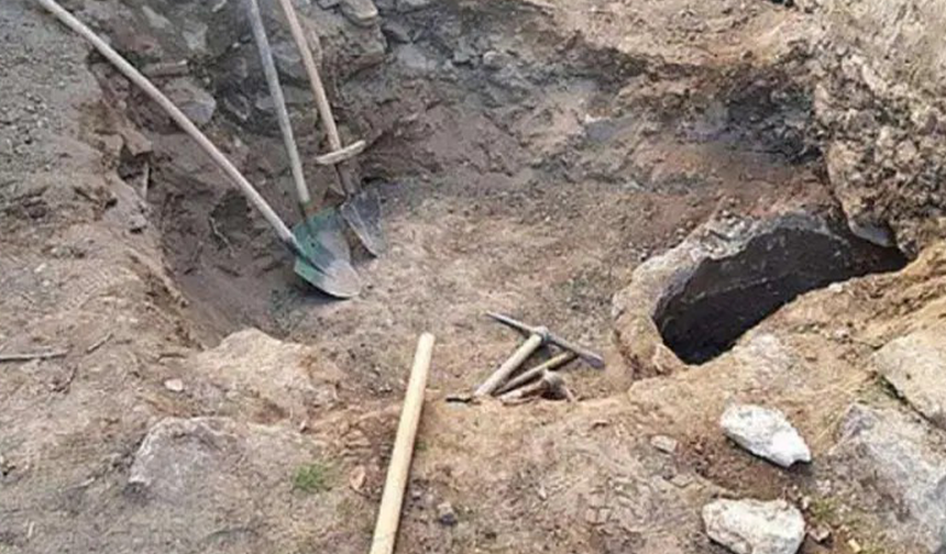 Eskişehir’de Hazine Arayan Definecilere Suçüstü Operasyon!