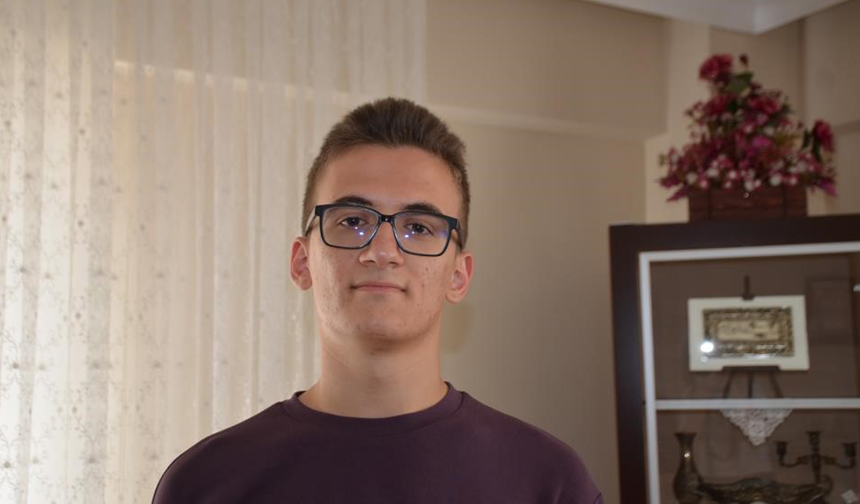 Eskişehirli YKS Birincisinin Tek Tercihi Hayali Oldu