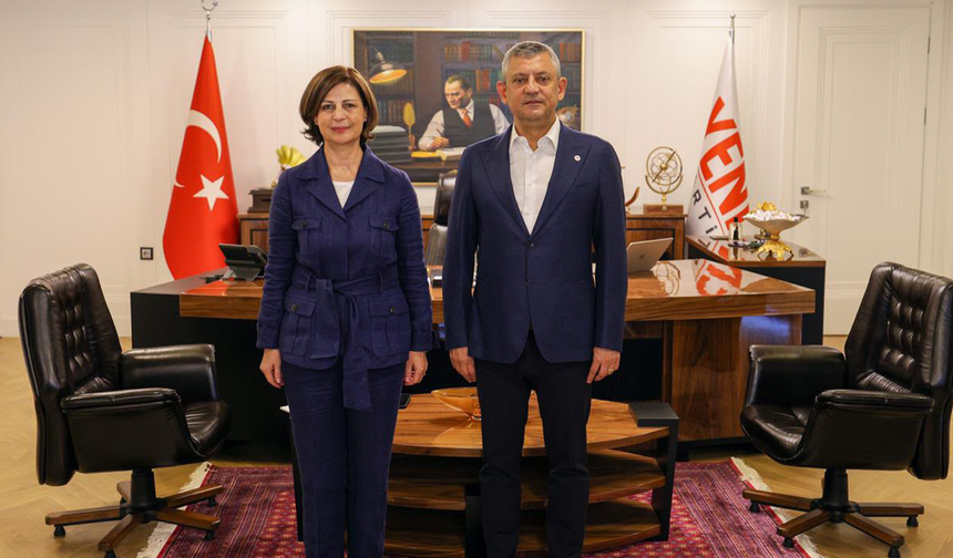 Başkan Ünlüce Yeni Parti Genel Başkanı Özel ile Bir Araya Geldi!