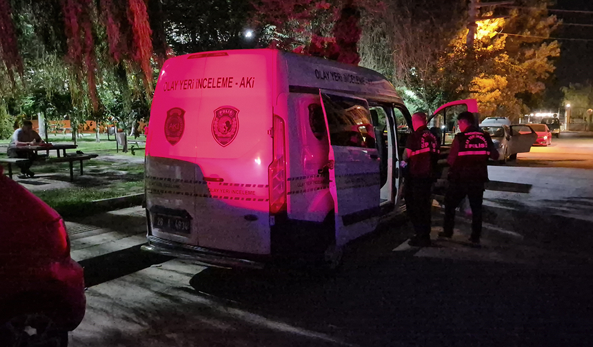 Eskişehir’de İkinci Kattan Düşen Şahıs Hastaneye Kaldırıldı!