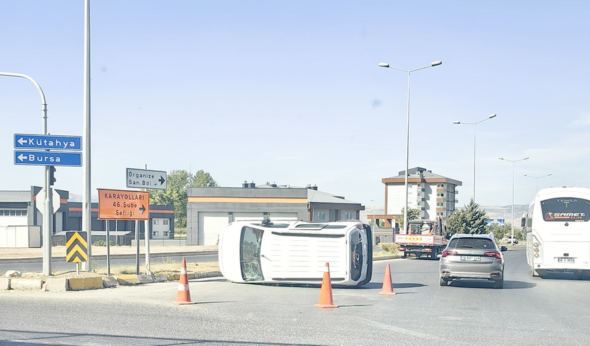 Eskişehir’de Bir Aracın Yan Yattığı Feci Kazada 5 Kişi Yaralandı!