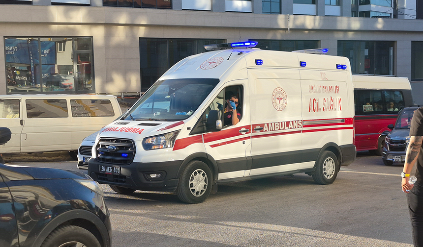 Eskişehir’de Korkutan kaza! 12 Yaşındaki Çocuk Yaralandı!