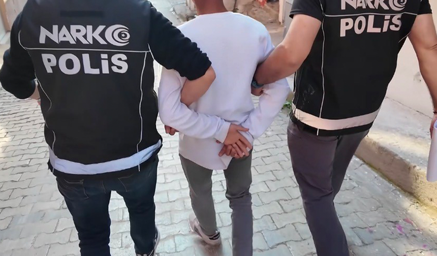 Eskişehir'de Korkutan Tablo! Son Bir Ayda Binlerce Adet Yasaklı Madde Ele Geçirildi!