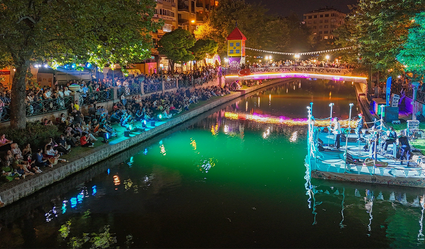 Eskişehir’de Porsuk Kıyısında Festival Coşkusu Devam Ediyor!