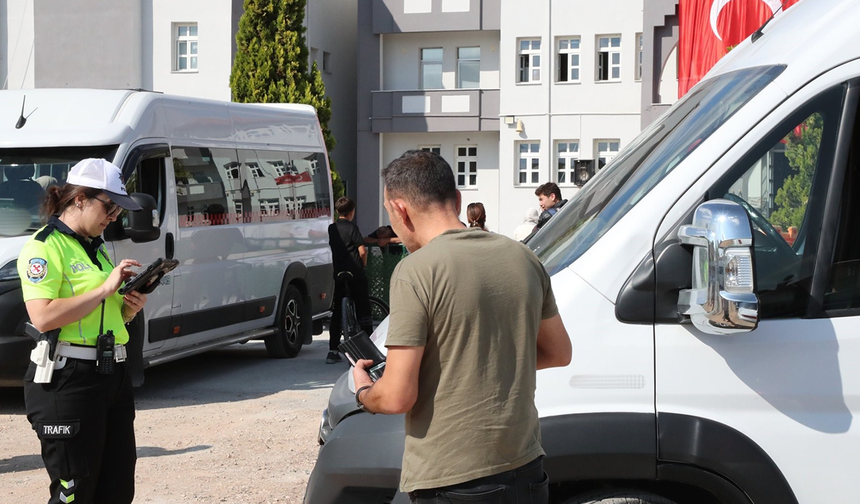 Eskişehir’de Yeni Dönemle Birlikte Okul Servisleri Mercek Altına Alındı!