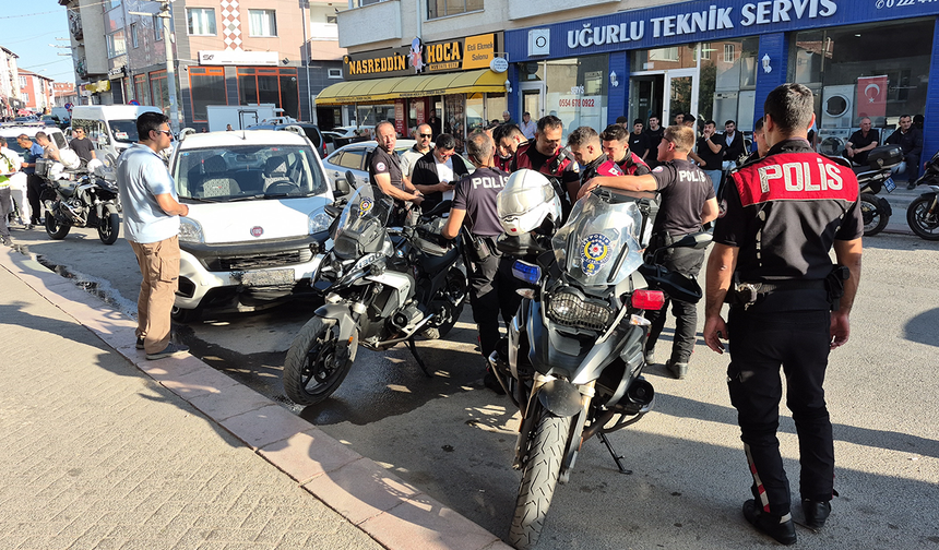 Eskişehir’de Yunus Polisine Arkadan Çarptı! 1 Polis Yaralandı