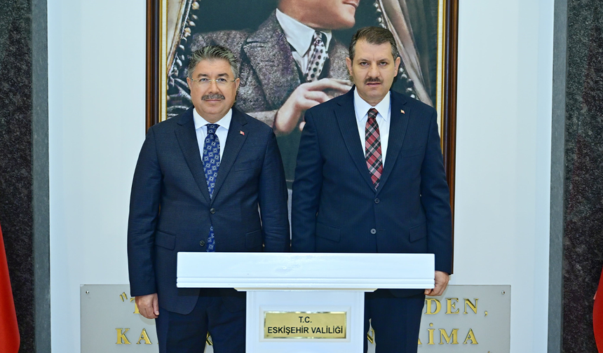Milli Savunma Bakan Yardımcısı Ayhan’dan Vali Yılmaz’a Ziyaret!
