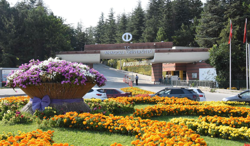Anadolu Üniversitesi AÖF Kayıt Tarihi Uzatıldı!