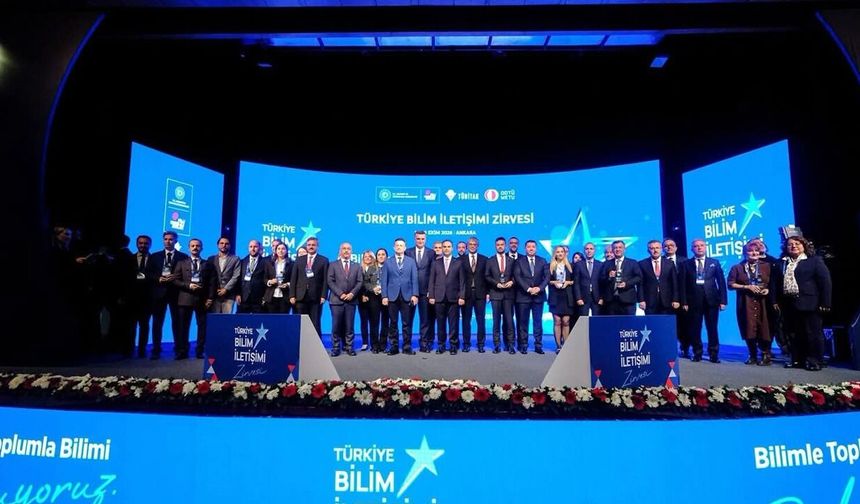 Eskişehir Eti Sosyal Bilimler'e TÜBİTAK'tan Birincilik Ödülü!