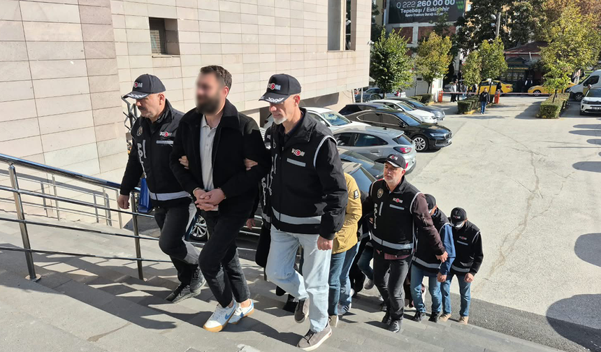 Eskişehir'de 60 Milyonluk Tefeci Çarkı Ortaya Çıktı!