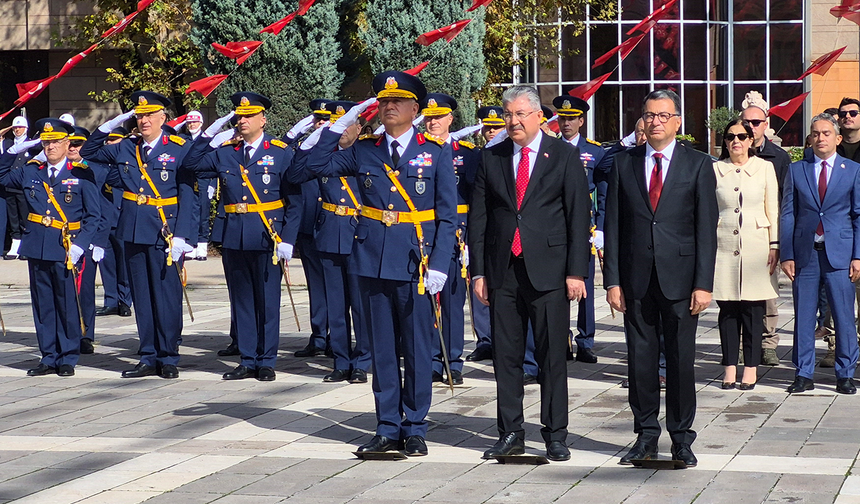 Eskişehir'de Cumhuriyet Bayramı Kutlamaları Başladı!