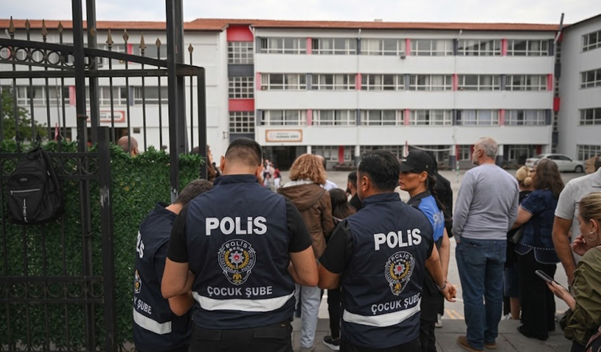 Eskişehir’de Okul Çevrelerinde Güvenlik Tedbirleri Artırıldı!