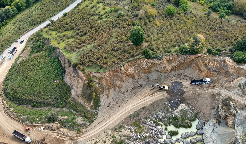 Eskişehir’den Götürdükleri Atıkları Dökerken Suçüstü Yakalandılar!