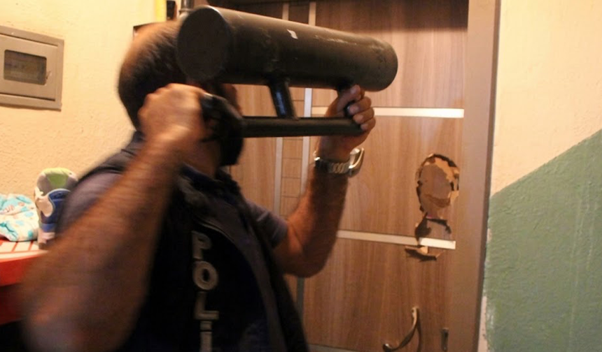 İşlemedikleri Suç Kalmamış! Eskişehir’e Uzanan Operasyonda 303 Tutuklama!
