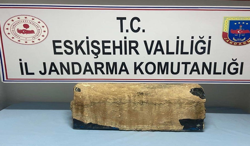 Eskişehir'de Jandarma Ekipleri Bebek Lahiiti Ele Geçirdi