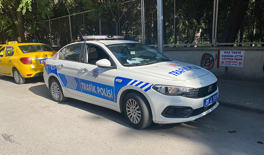 Kaza Sonrası Bölgeye Sağlık Ekipleriyle Polis Ekipleri Sevk Edildi