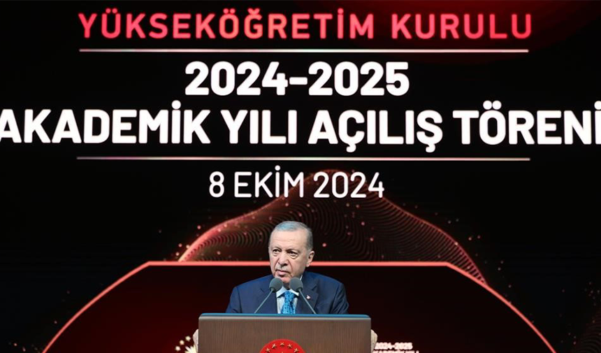 Yök 2024 Üstün Başarı Ödülleri Cumhurbaşkanı Erdoğan Tarafından Sahiplerine Takdim Edildi