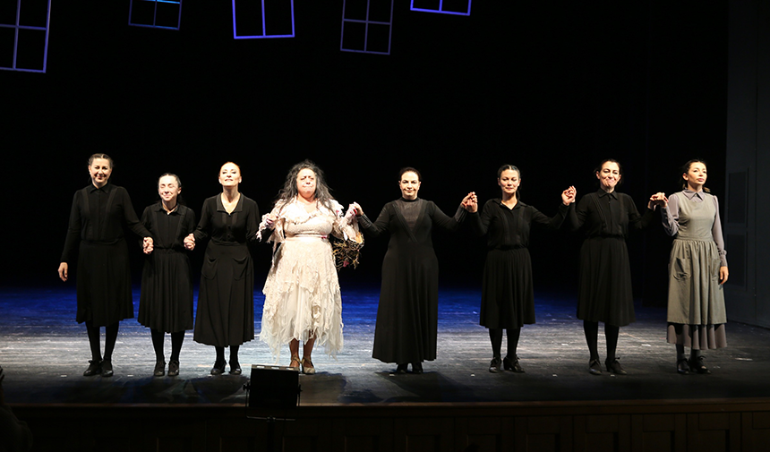 Öğretmenler Bernarda Alba’nın Evi Adlı Oyunda Buluştular