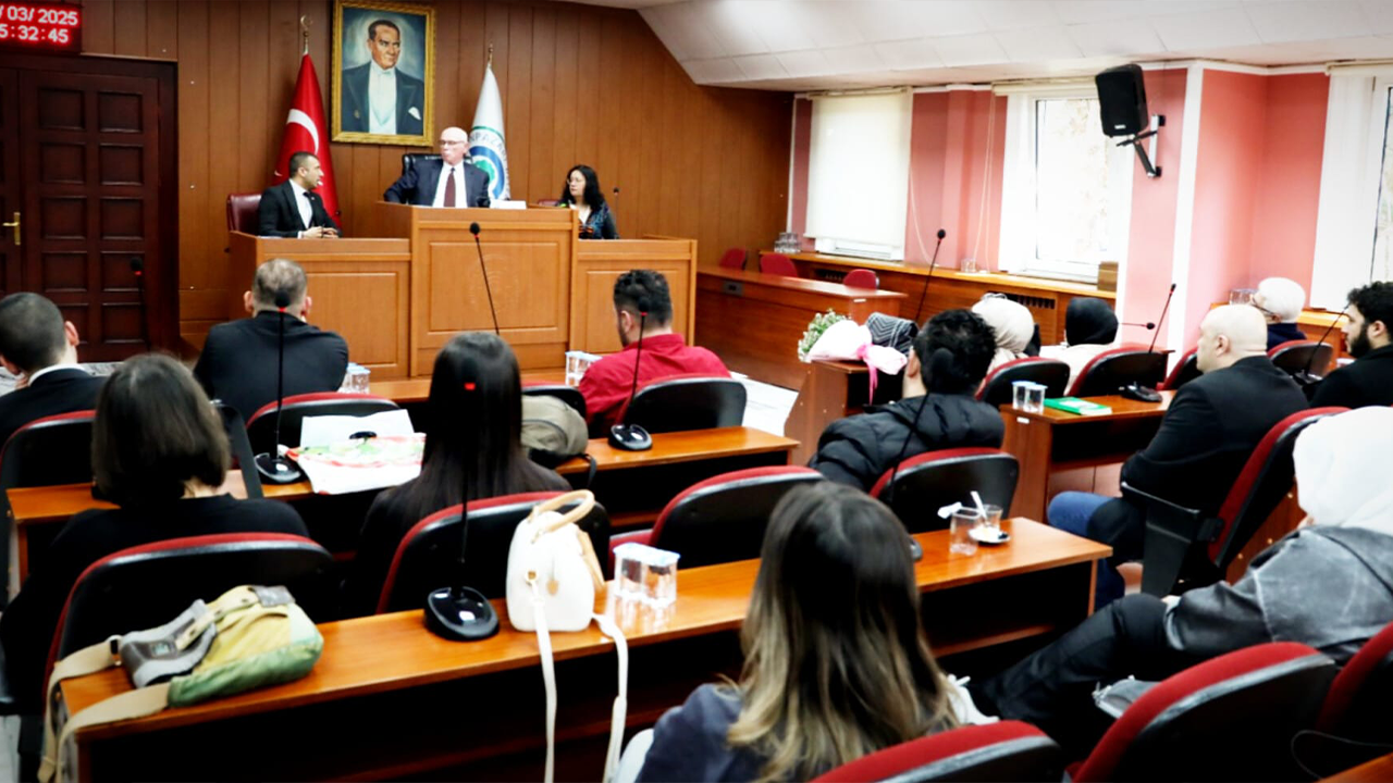 Eskişehir Gastronomi Derneği’nden Kazım Kurt’a Meclis Ziyareti