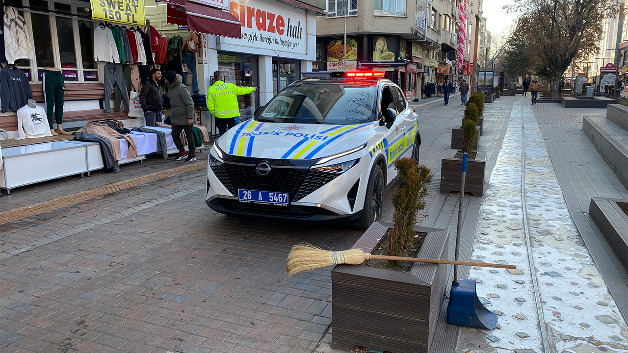 Eskişehir’de İlginç Bisiklet Kazası Yaşandı