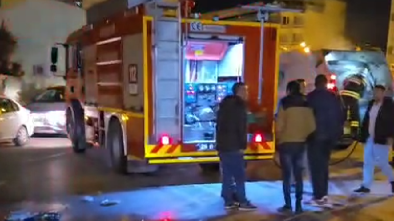 Eskişehir’de Çöp Kamyonunda Gece Yarısı Yangın Paniği!