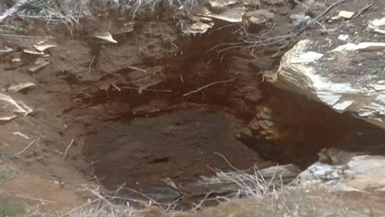 Eskişehir’de Kaçak Kazıya Baskın Jandarmadan Kaçamadılar!