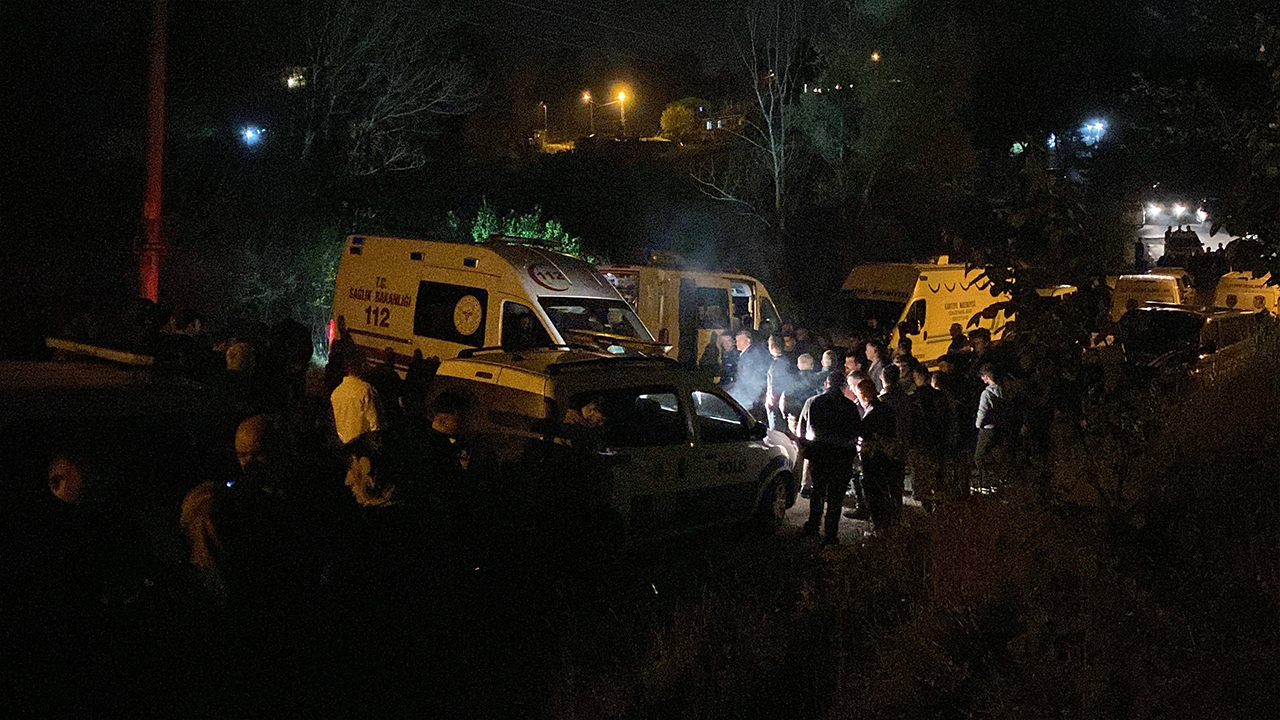 Kocaelinde İzne Gelen Polis Memuru Dere Yatağında Cansız Bedeni Bulundu