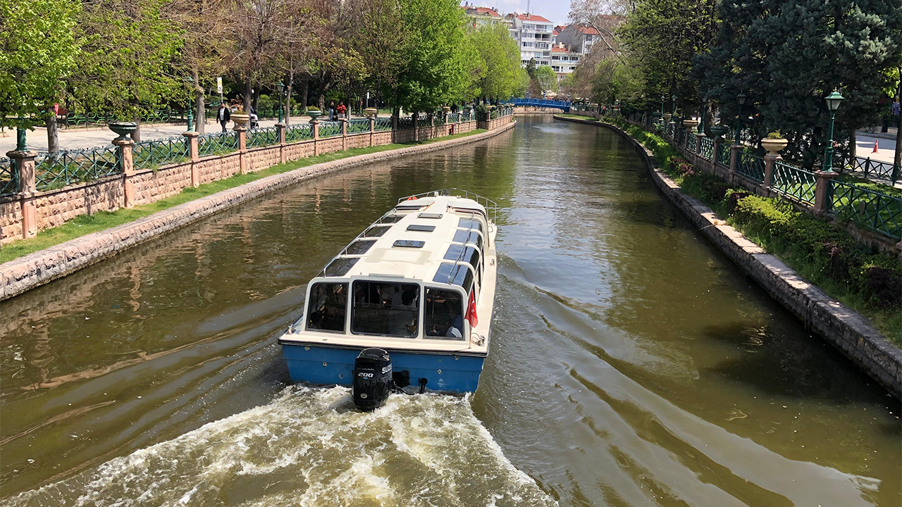 Porsuk Çayı Temizlik Sonrası Yeniden Hayat Buldu!