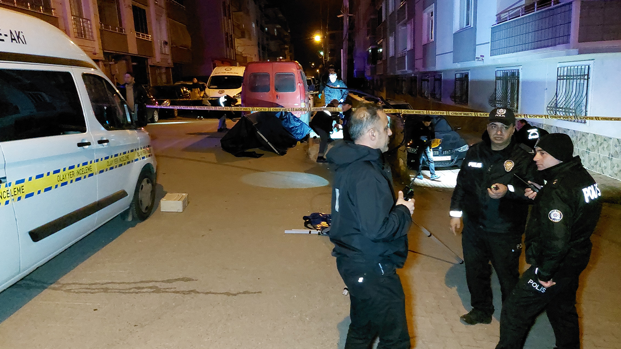 Samsun'da Uzaklaştırma Kararı Bulunan Koca Eşini Sokak Ortasında Katletti