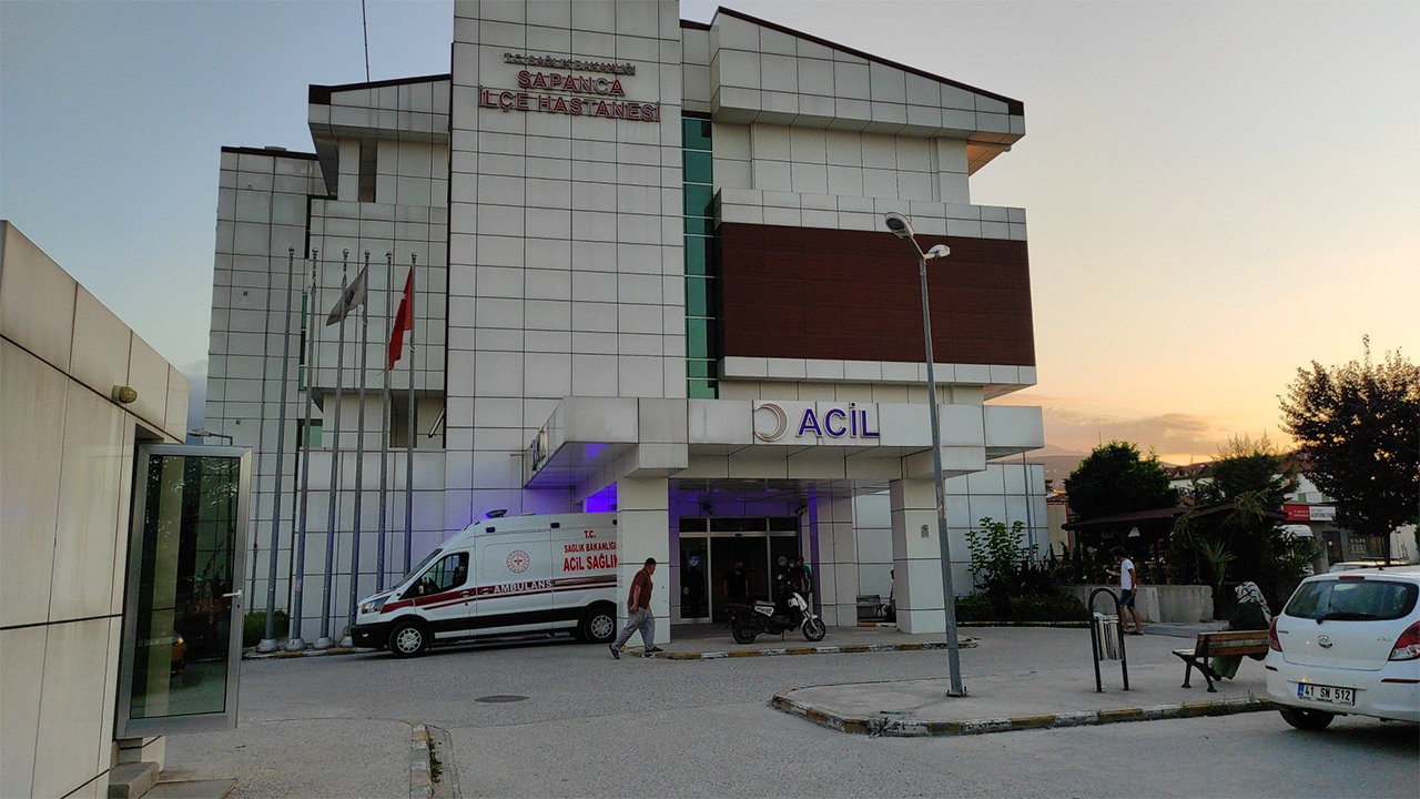 Bungalov Tatili Kabusa Döndü 4 Yaşında Çocuk Hayatını Kaybetti