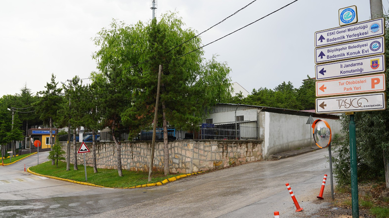 Eskisehir Tur Otobusleri Park Alanı