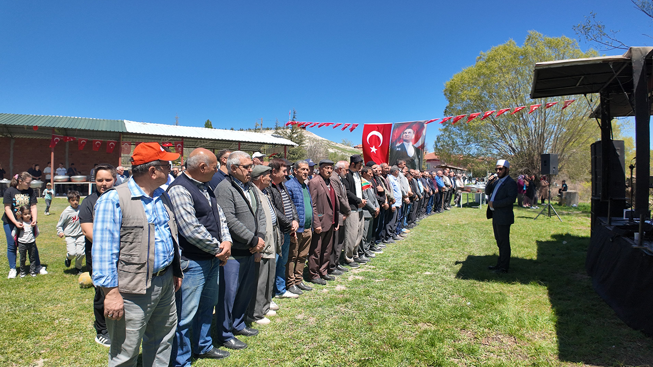 Eskişehir’de Hıdırellez Coşkusu! Yağmur Ve Şükür Duasıyla Gelenekler Yaşatıldı3