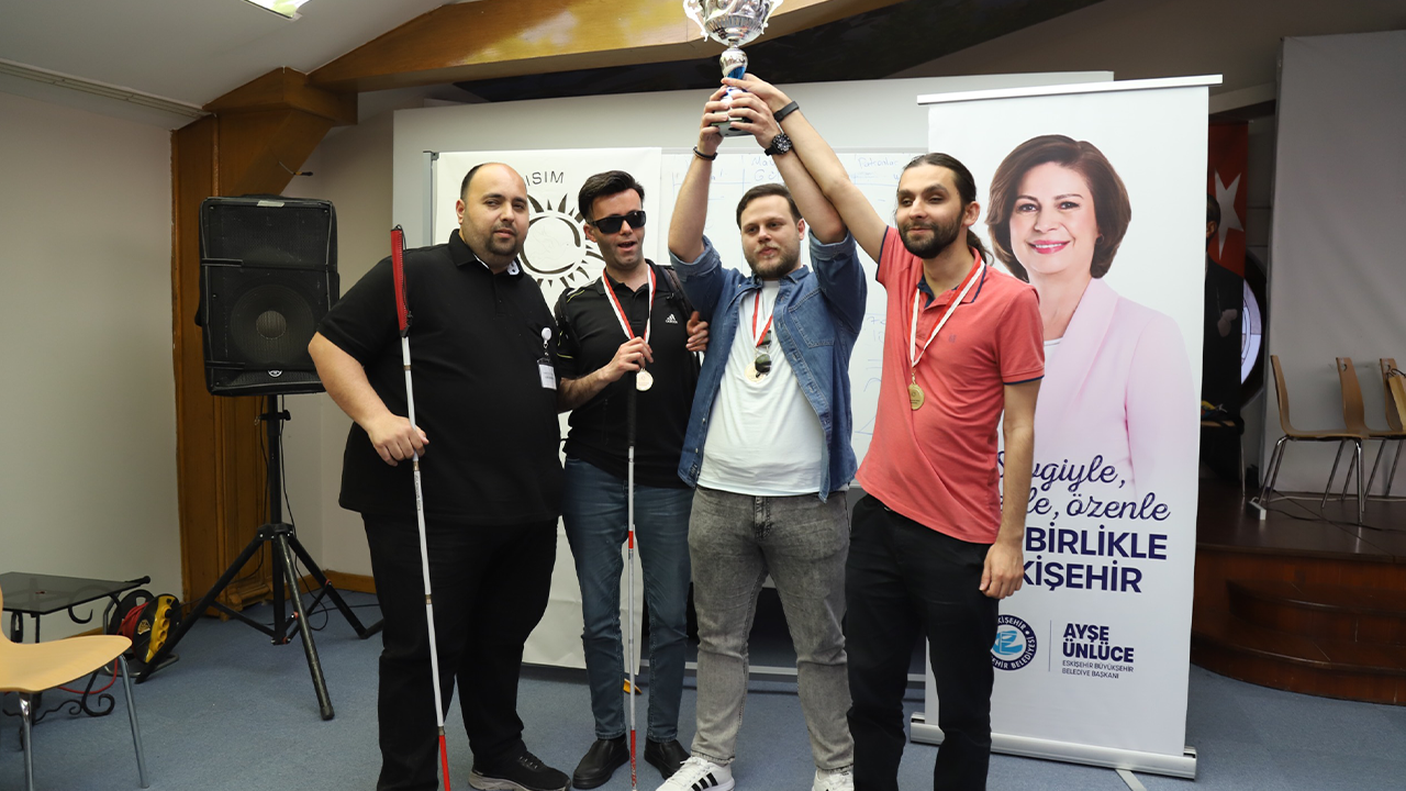 Eskişehir’de Selen Özel Anısına Engelsiz Bilgi Yarışması2