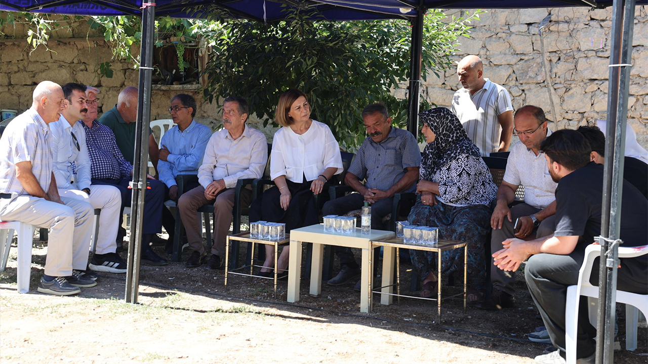 Ayşe Ünlüce'den Taziye Ziyareti