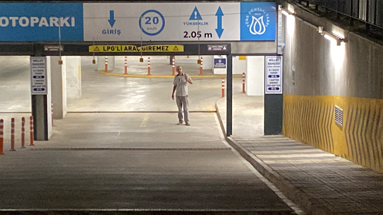 Eskişehir Millet Bahçesi Otoparkı