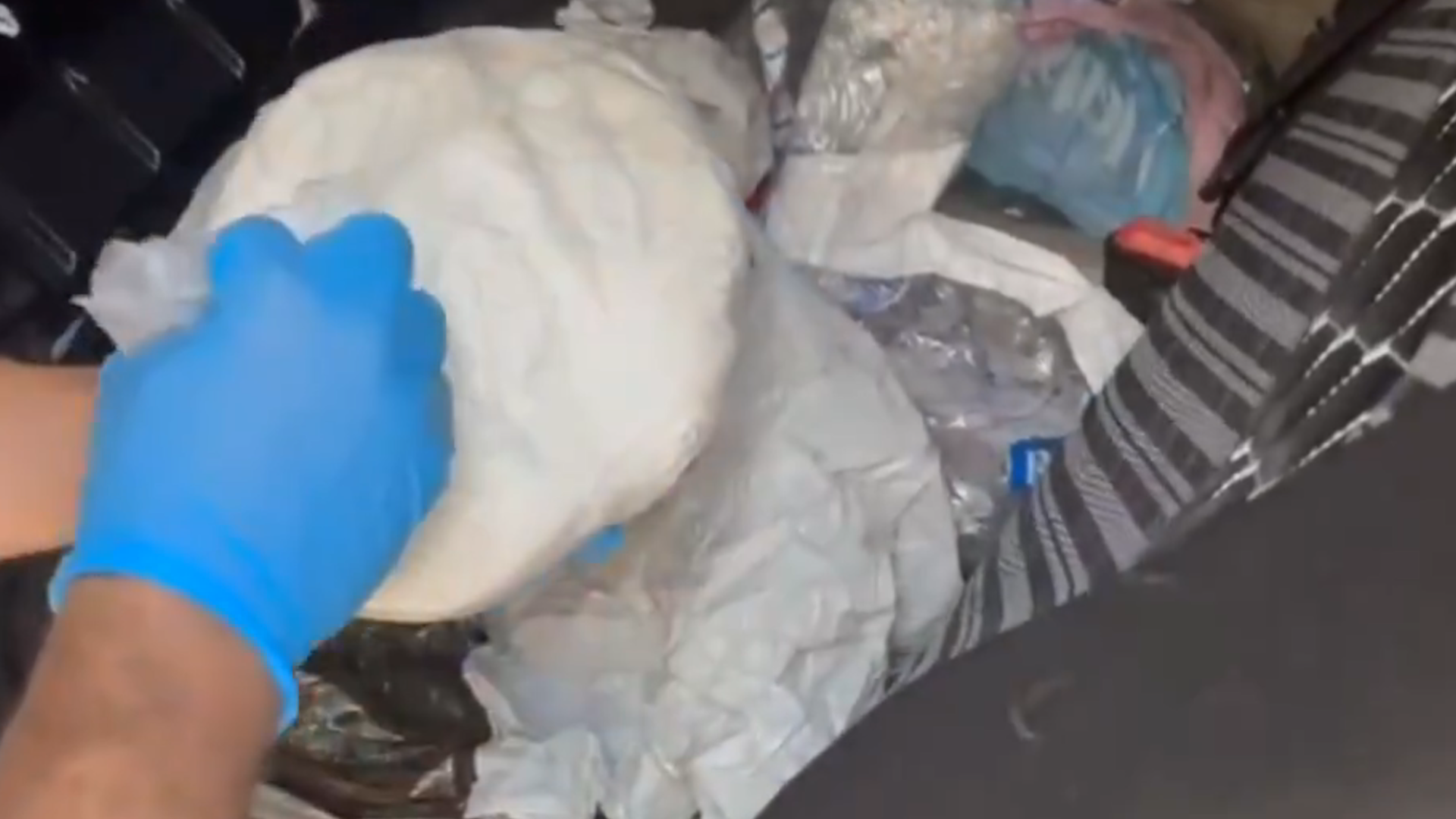 Eskişehirde 1 Kg Yasaklı Madde Ele Geçirildi