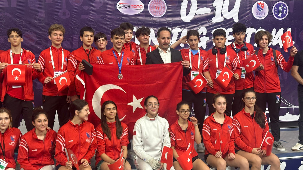 Eskrim Sporcuları