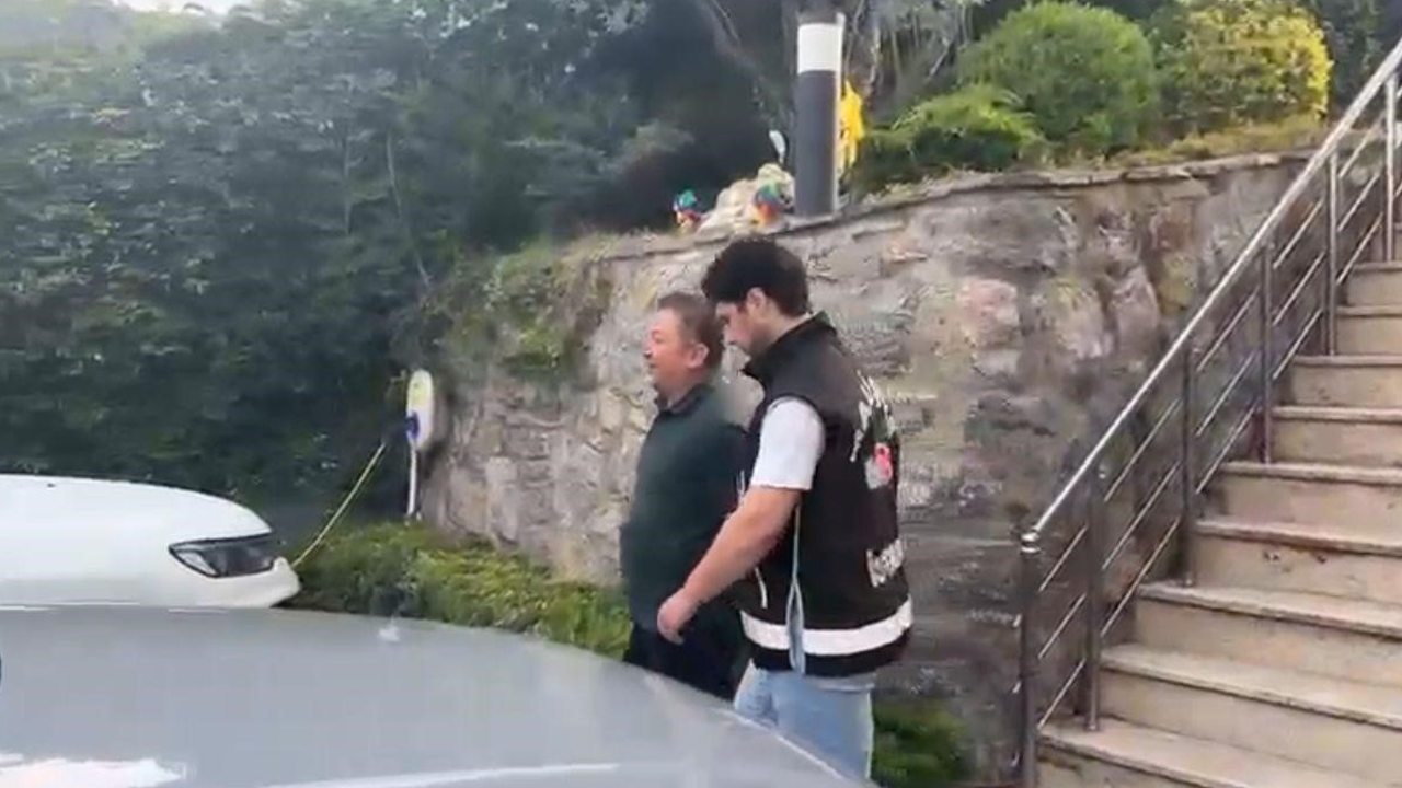 Şüpheli̇ler Gözaltinda