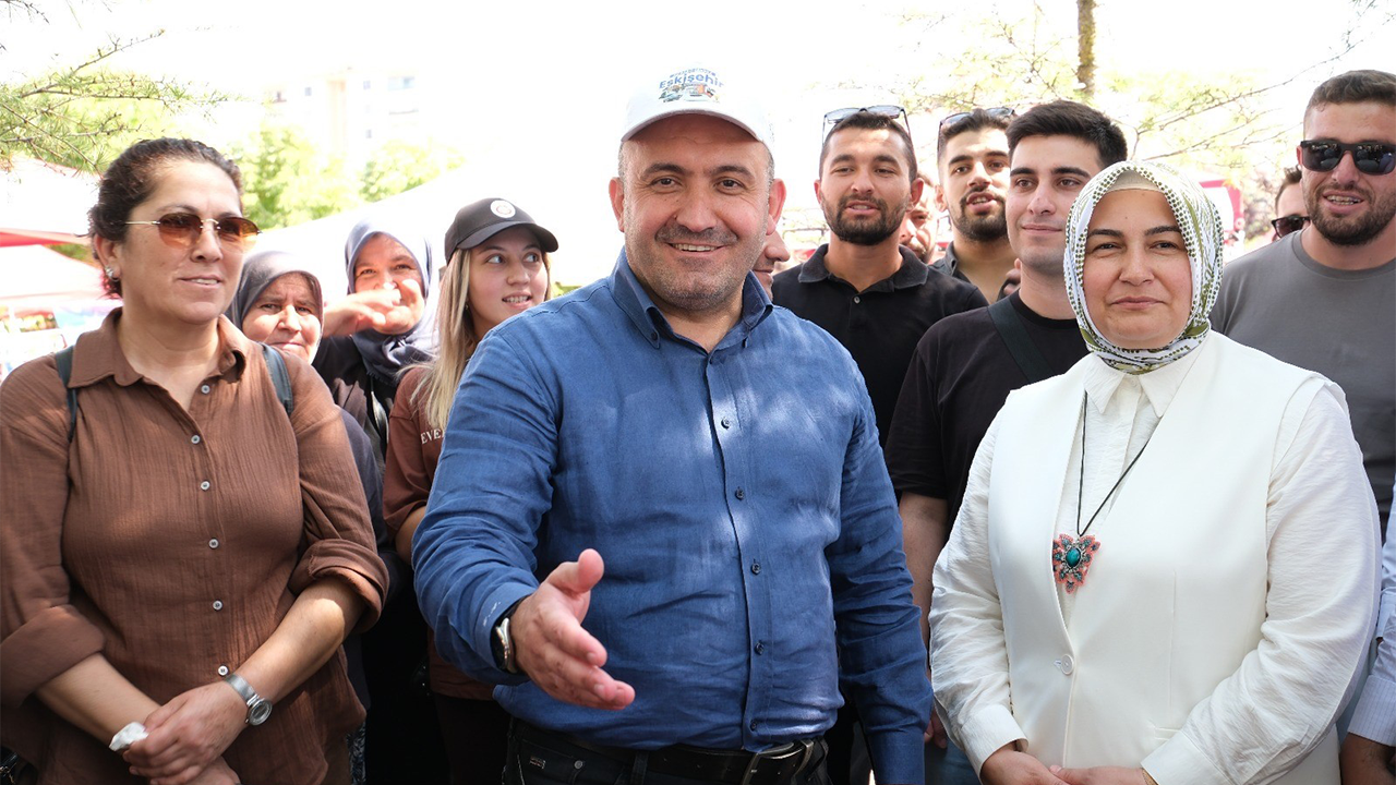 Ak Parti Eskişehir İl Başkanı Albayrak