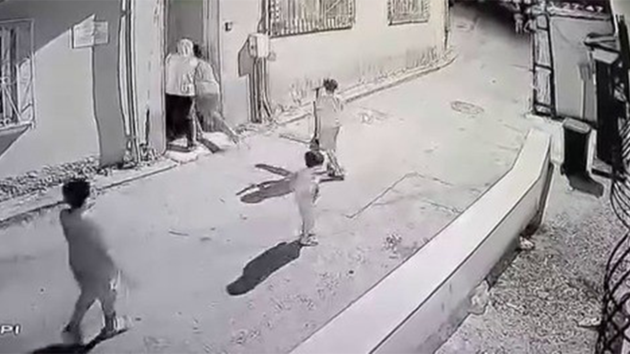 Çocuklar Eve Sığındı