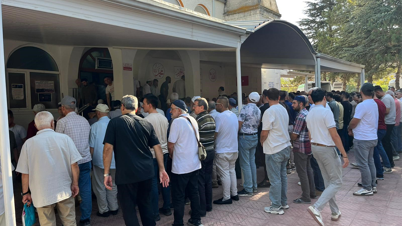 Eskişehir Sercan Oktay Cenaze Töreni
