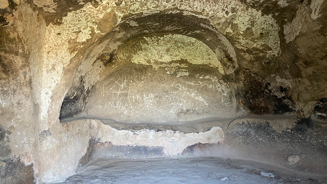 Eskişehir Yazılıkaya Midas Anıtı