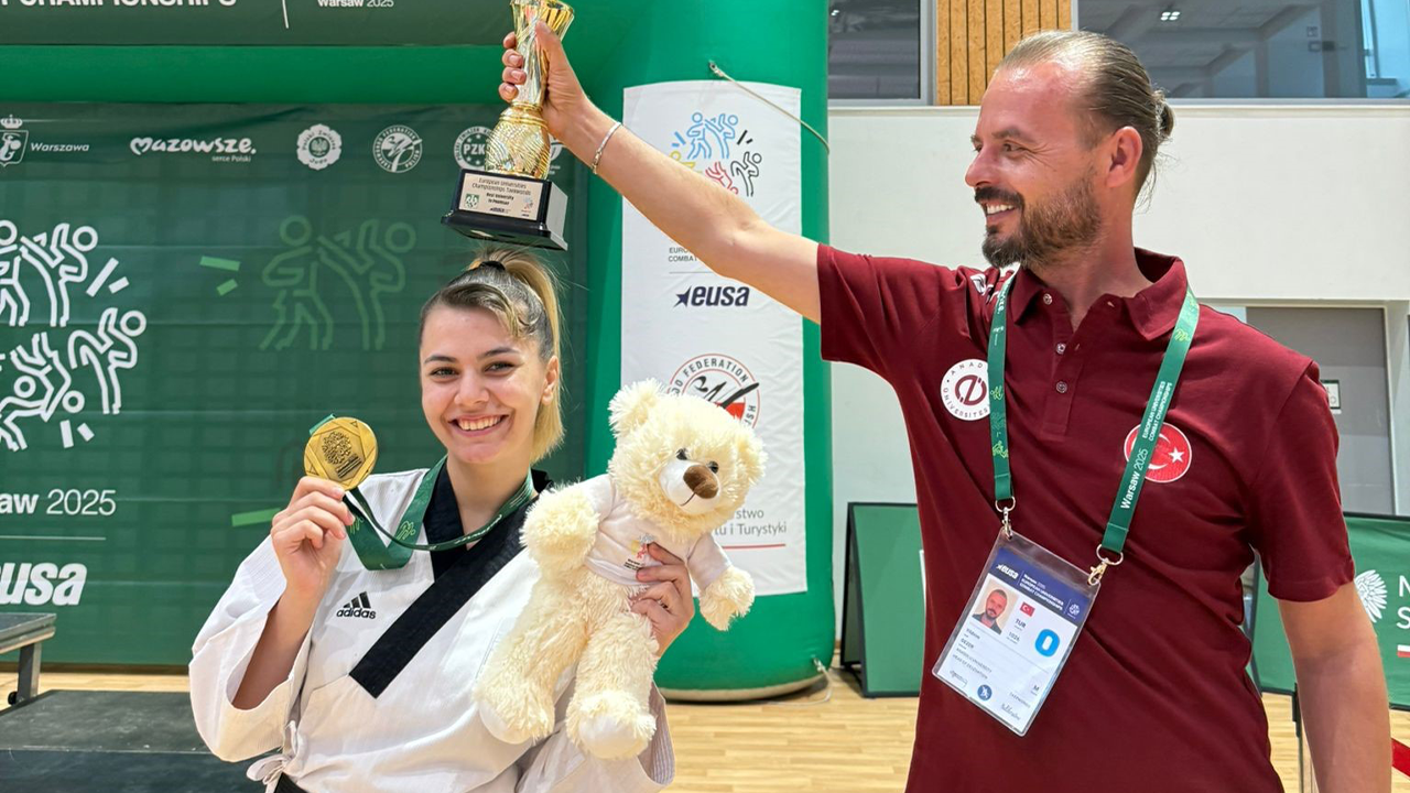 Eskişehirli Sporcu 7'Inci Kez Avrupa Şampiyonu Oldu