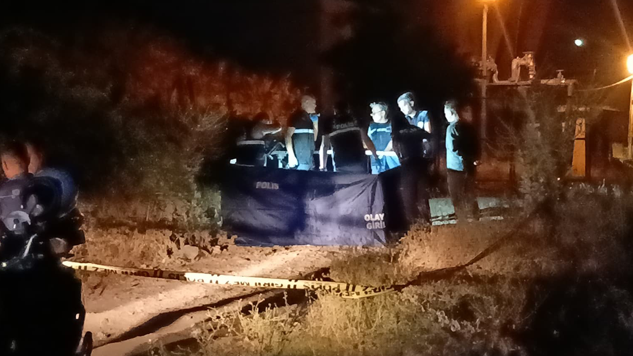 Olay Yerinde Bşaından Vurulmuş Halde Bulundu