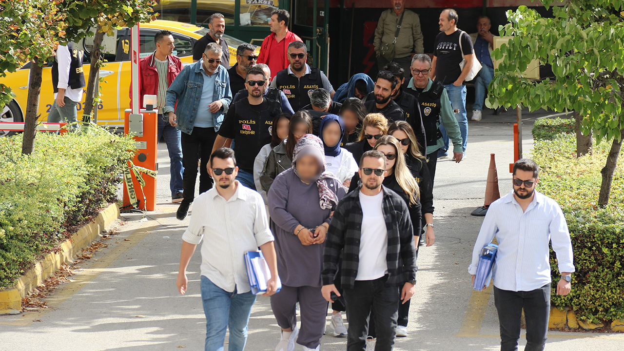 4’Ü Kadın 7 Şüpheli Adliyeye Sevk Edildi